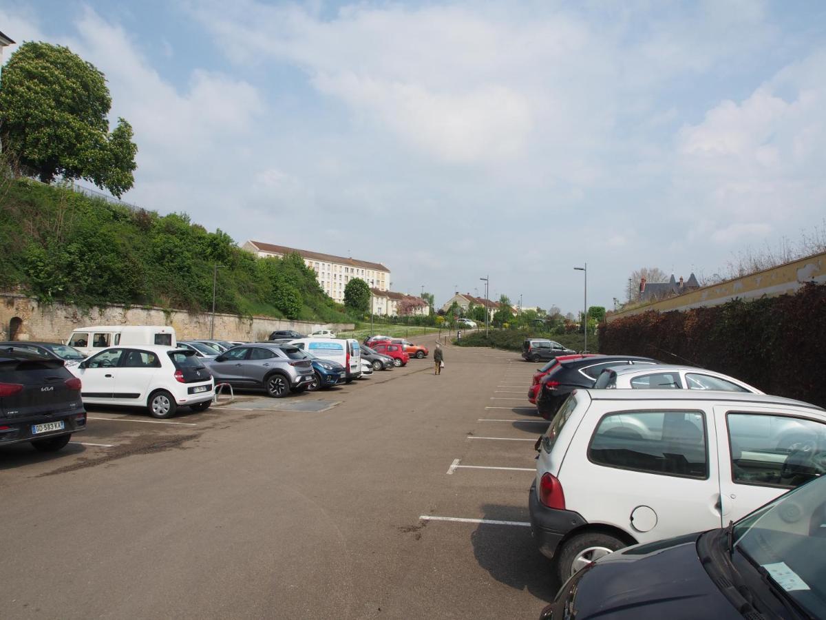 Le Mont Brenn Apartment Auxerre Exterior foto