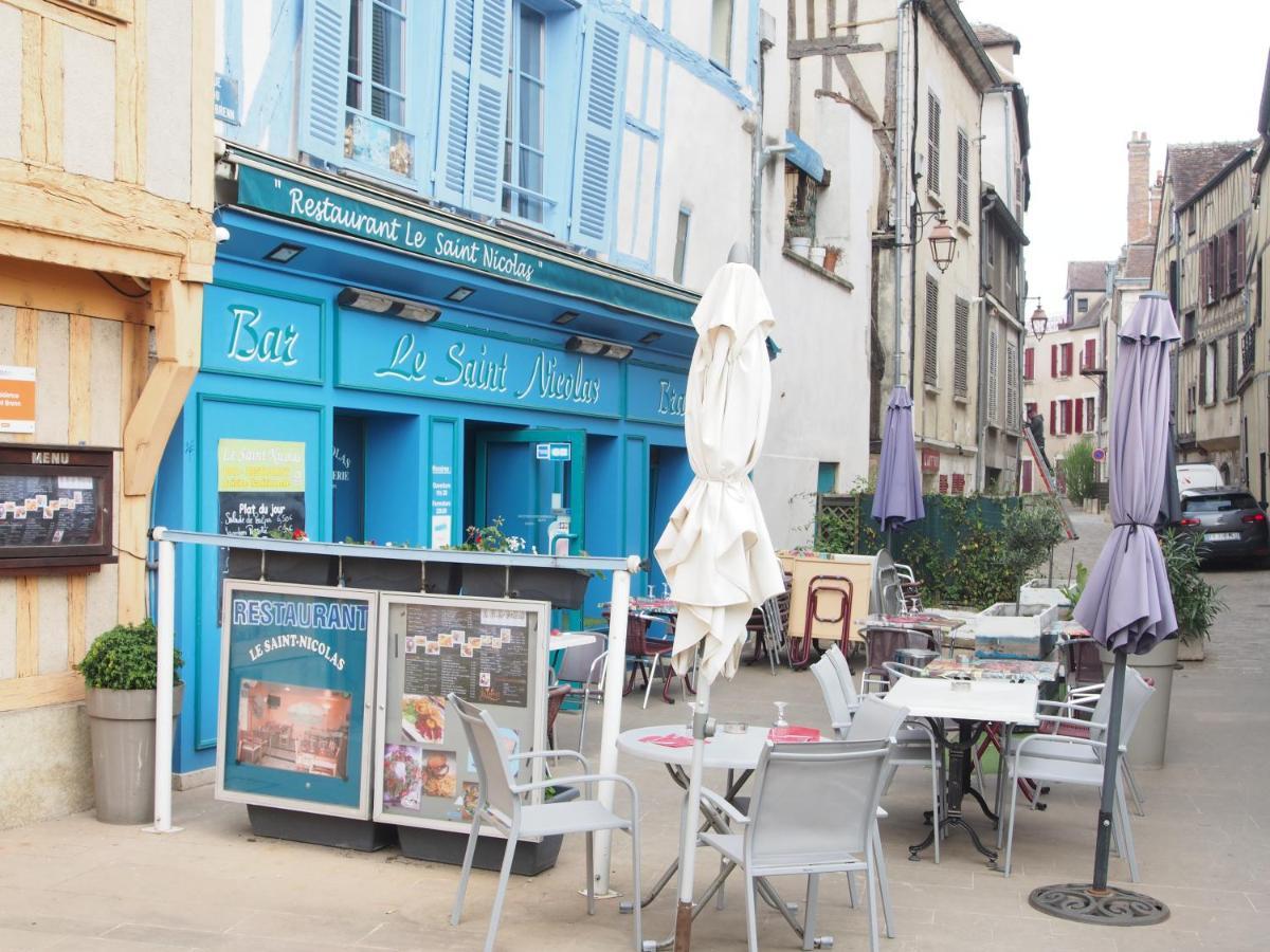 Le Mont Brenn Apartment Auxerre Exterior foto
