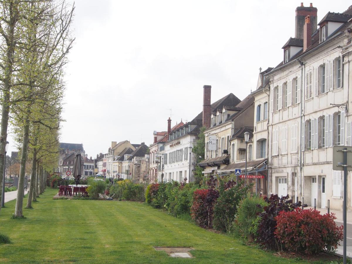 Le Mont Brenn Apartment Auxerre Exterior foto